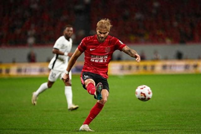 开云app-曝莱切特签约深圳新鹏城！冬窗第10签，连挖蓉城双星，联手周定洋|成都|中卫|杜加里奇|阿代米|成都蓉城_新浪体育_新浪新闻