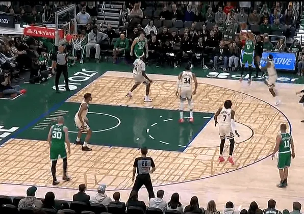 开云体育app官网下载-怀特接球三分再中，凯尔特人领先雄鹿到22分分差