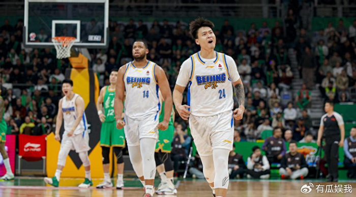 开云体育app官网下载-狂飙9记三分轰60分6助！男篮双后卫杀红眼：赵睿砍34分斩杀辽篮|辽宁队|北京队|赵继伟|三分球|北京首钢_新浪体育_新浪新闻